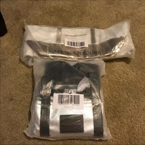 2 nwt Victoria secret Totes
